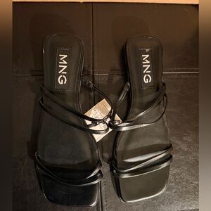 NEW With Tags – Mango Black Square Toe Strappy Sandals – Size 38 / US 7